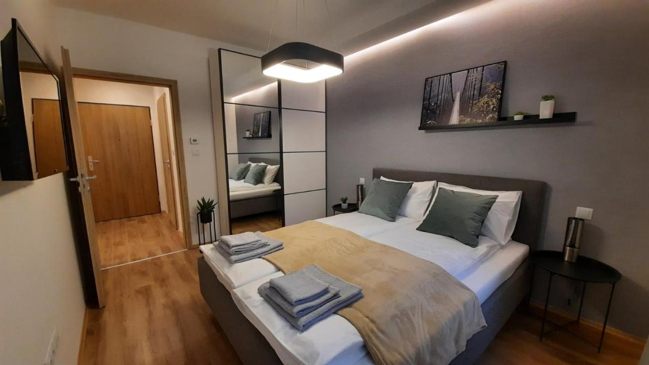 Bpr Space Grey Home With Balcony 布达佩斯 外观 照片
