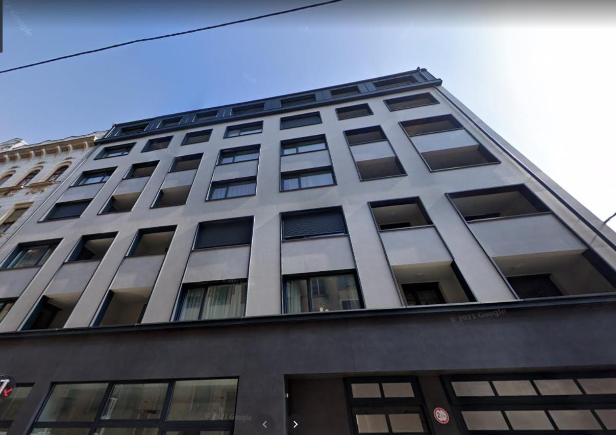 Bpr Space Grey Home With Balcony 布达佩斯 外观 照片